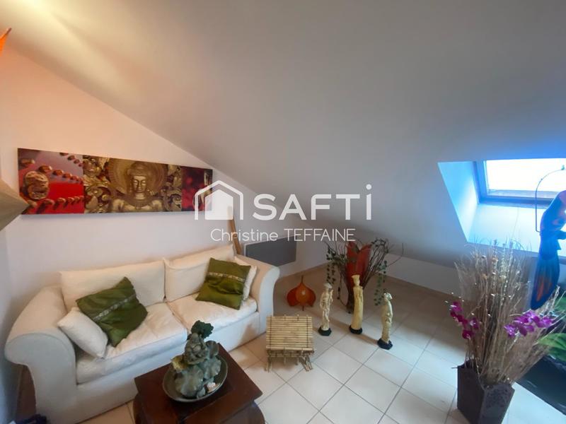 Maison - 230 m² - 10 pièces