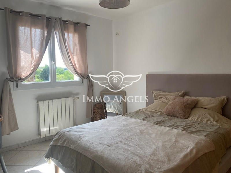 Maison traditionnelle - 165 m² - 7 pièces