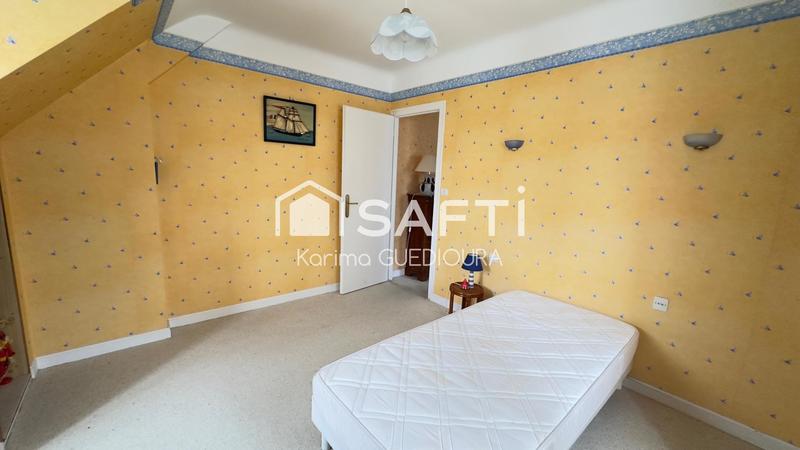 Maison - 157 m² - 8 pièces