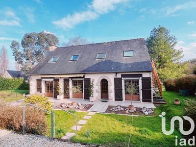 Maison - 171 m² - 7 pièces