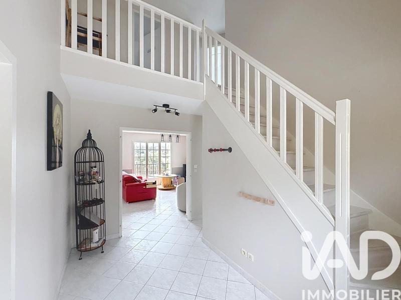 Maison - 136 m² - 4 pièces