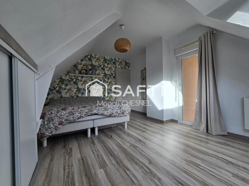 Maison - 104 m² - 8 pièces