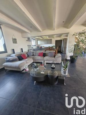 Maison - 104 m² - 4 pièces