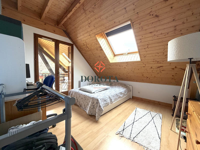 Maison - 163 m² - 7 pièces