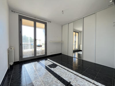 Appartement - 74 m² - 4 pièces