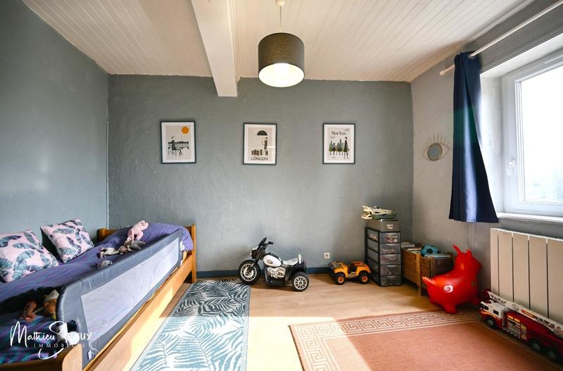 Maison - 101 m² - 5 pièces