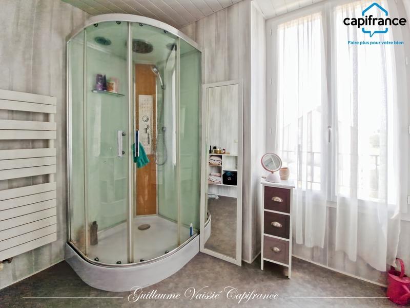 Maison - 146 m² - 6 pièces