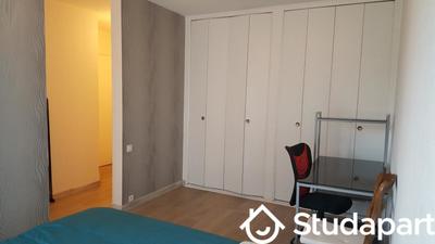 Chambre - 15 m² - 1 pièce