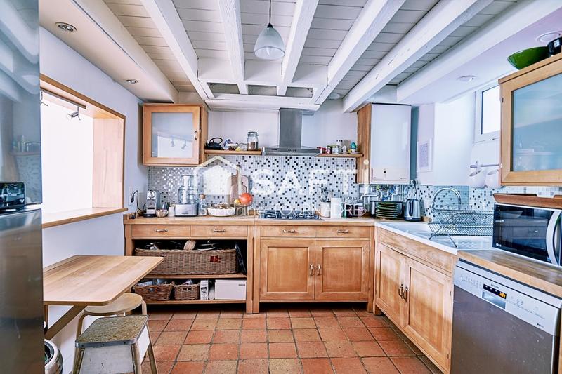 Maison - 160 m² - 5 pièces