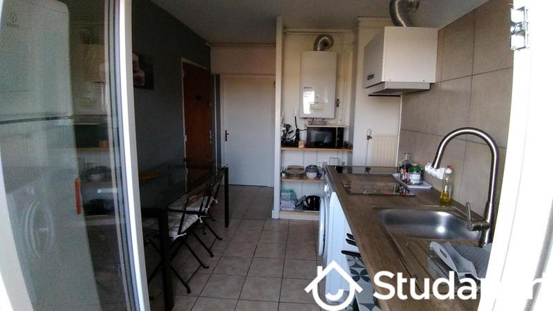 Chambre - 12 m² - 1 pièce