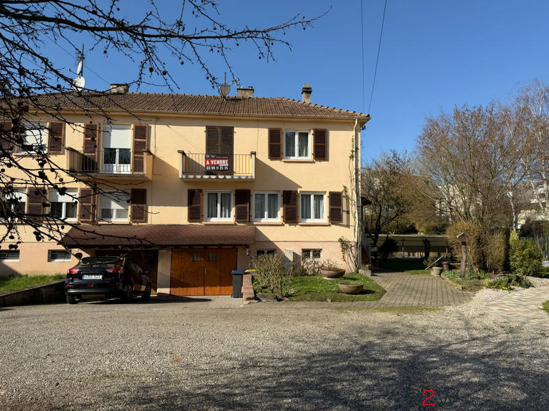 Maison - 85 m² - 5 pièces