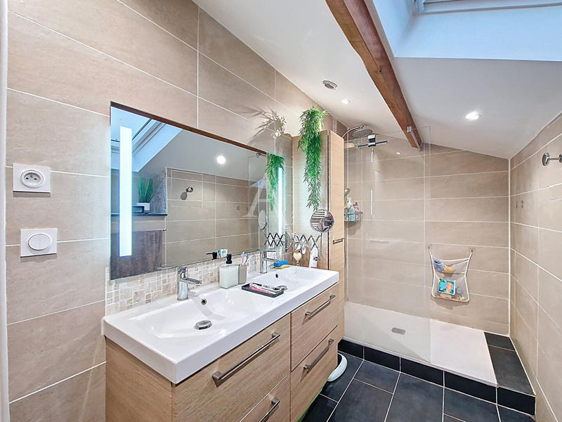 Maison - 126 m² - 4 pièces