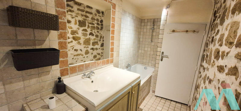 Maison de village - 77 m² - 4 pièces