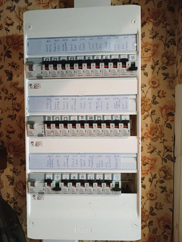 Maison - 81 m² - 5 pièces