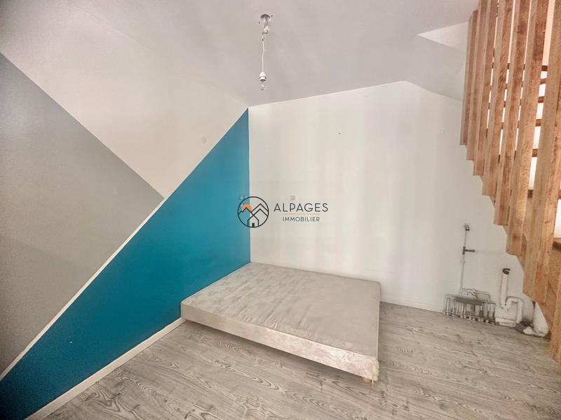 Châlet - 225 m² - 9 pièces