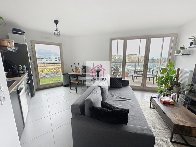 Appartement - 60 m² - 3 pièces