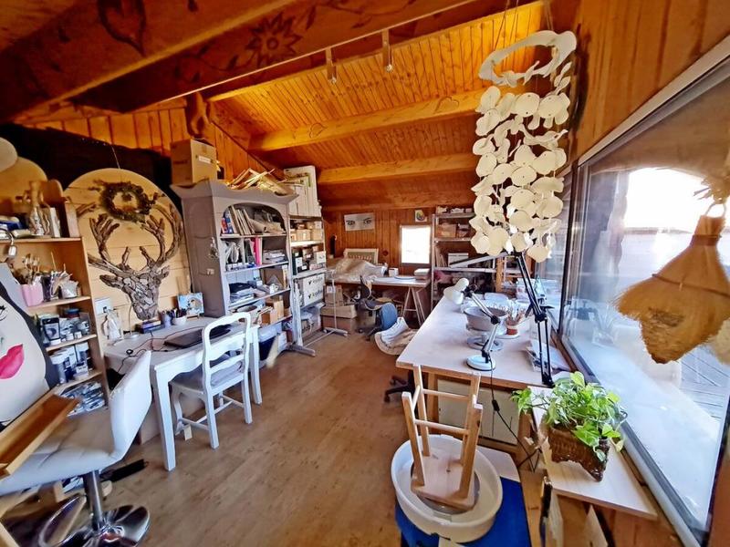 Châlet - 218 m² - 11 pièces