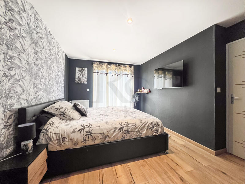 Maison - 85 m² - 3 pièces