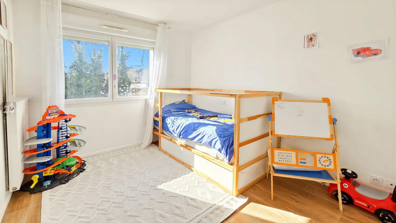 Appartement - 94 m² - 4 pièces