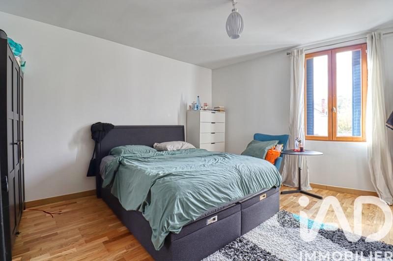 Maison - 197 m² - 7 pièces