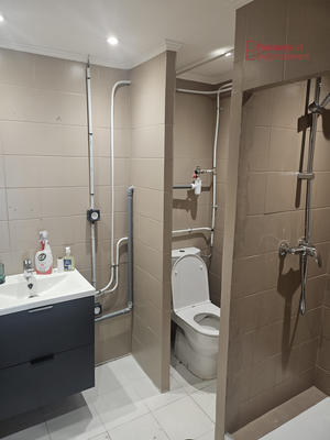 Local commercial - 90 m²