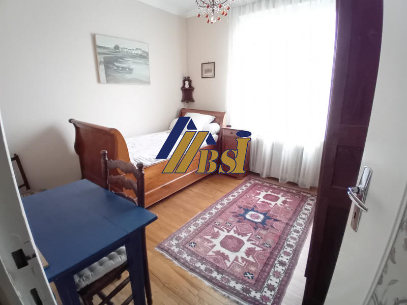 Maison ancienne - 140 m² - 7 pièces