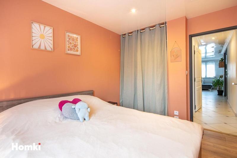 Appartement - 76 m² - 4 pièces