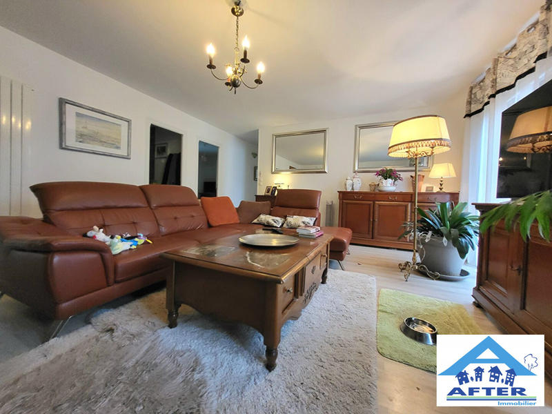 Maison - 140 m² - 6 pièces