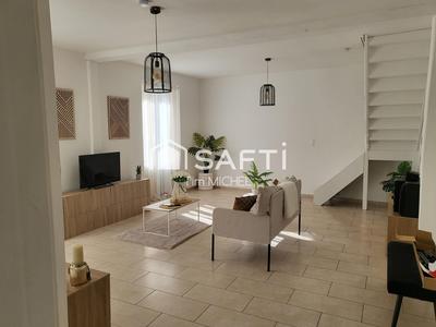 Maison - 104 m² - 4 pièces