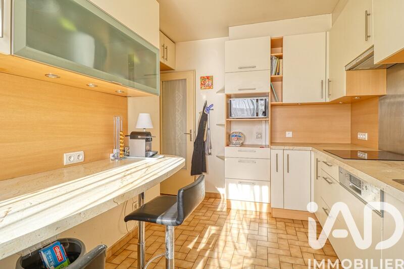 Maison - 95 m² - 5 pièces