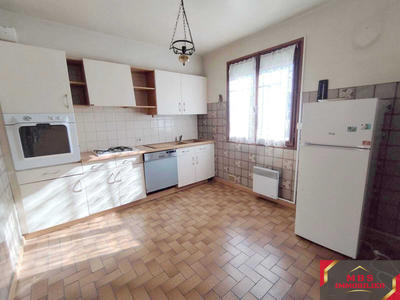 Maison - 99 m² - 4 pièces