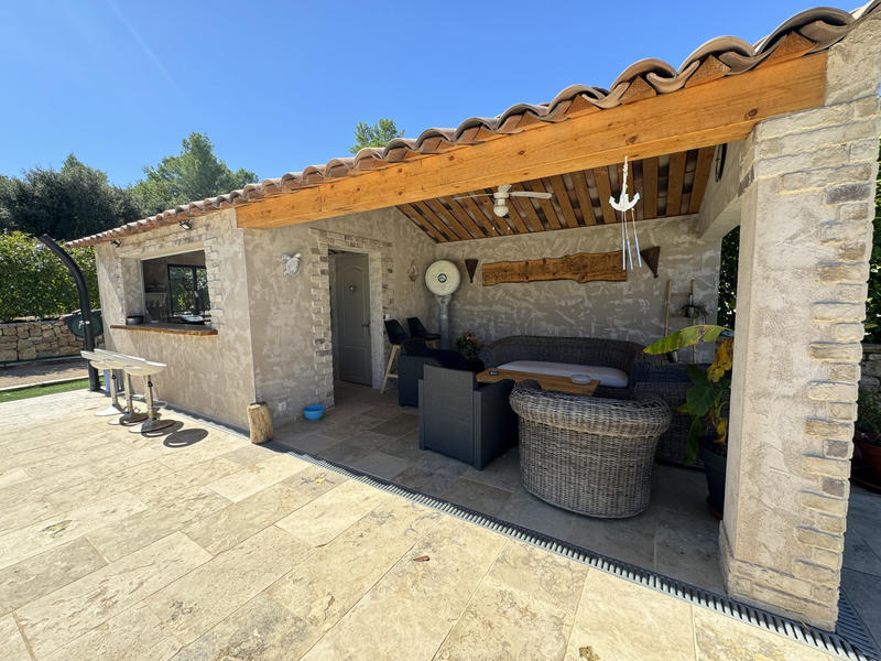 Villa - 270 m² - 10 pièces