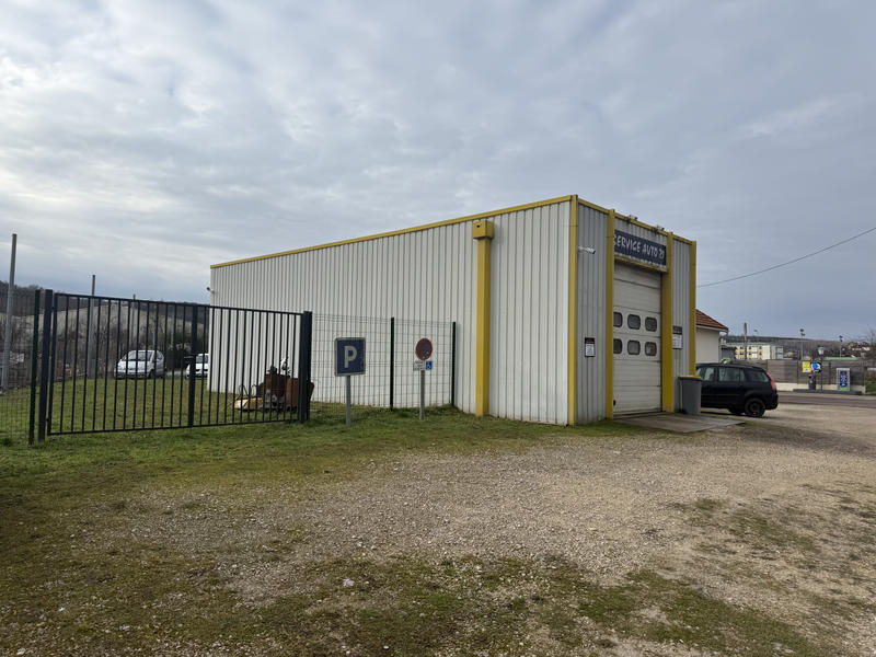 Maison - 90 m² - 2 pièces