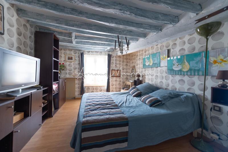 Maison - 275 m² - 7 pièces