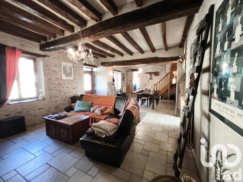 Maison de village - 229 m² - 8 pièces