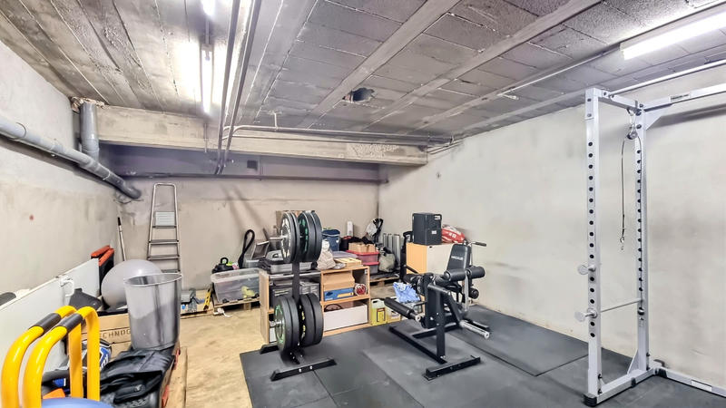 Local commercial - 82 m²