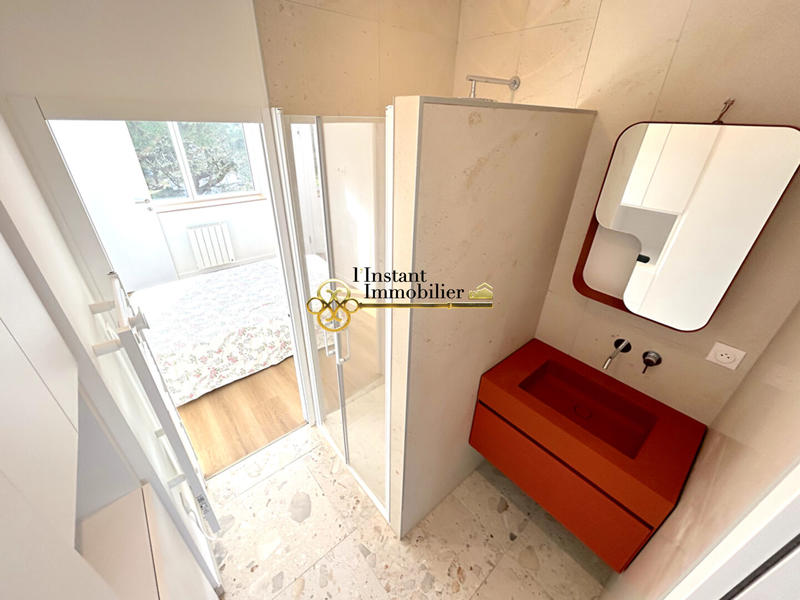 Appartement - 77 m² - 3 pièces