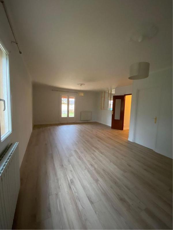 Maison - 91 m² - 4 pièces