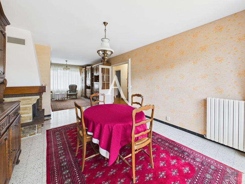 Maison - 118 m² - 5 pièces