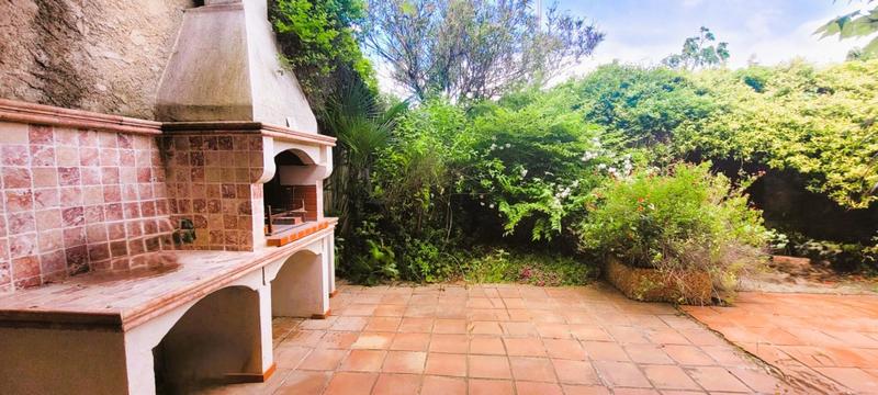 Propriété - 240 m² - 8 pièces