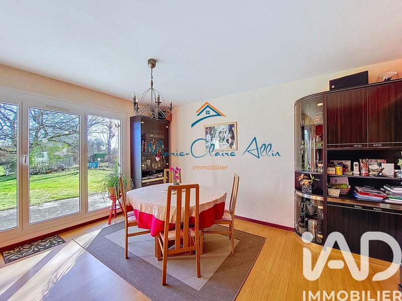 Maison - 101 m² - 5 pièces