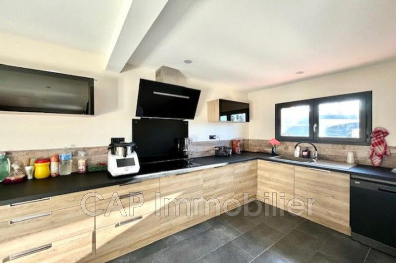 Maison - 127 m² - 5 pièces