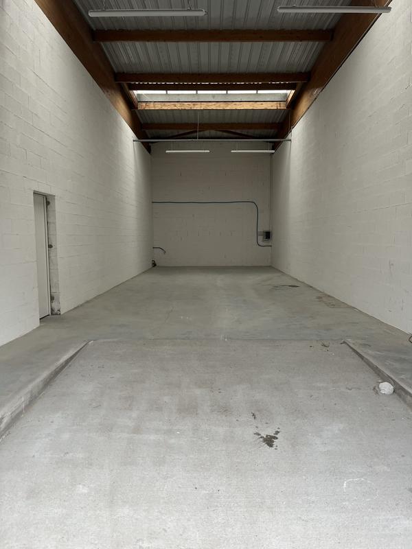 Entrepôt - 100 m²