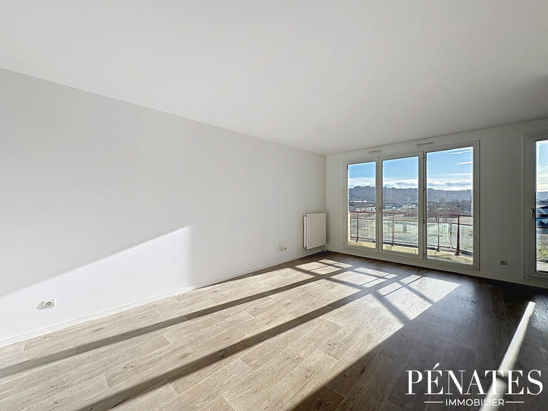 Appartement - 72 m² - 3 pièces