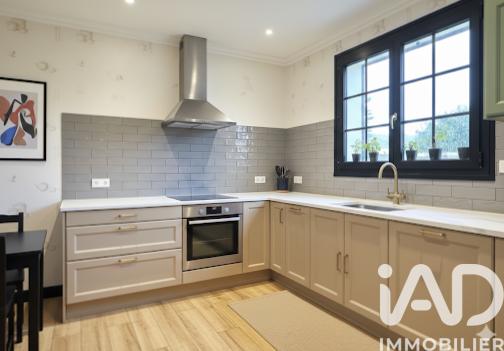 Maison - 134 m² - 6 pièces