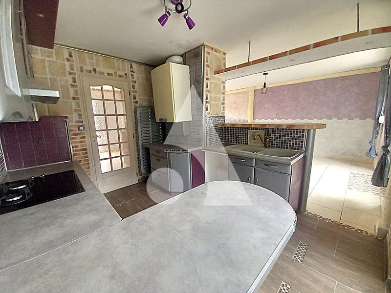 Maison - 82 m² - 5 pièces