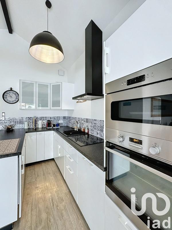 Maison - 90 m² - 5 pièces