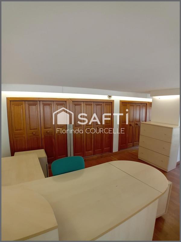 Local commercial - 119 m² - 2 pièces