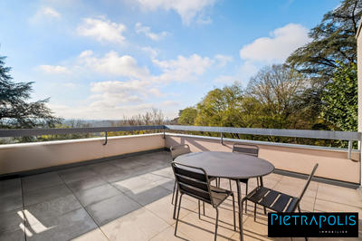 Appartement - 109 m² - 4 pièces