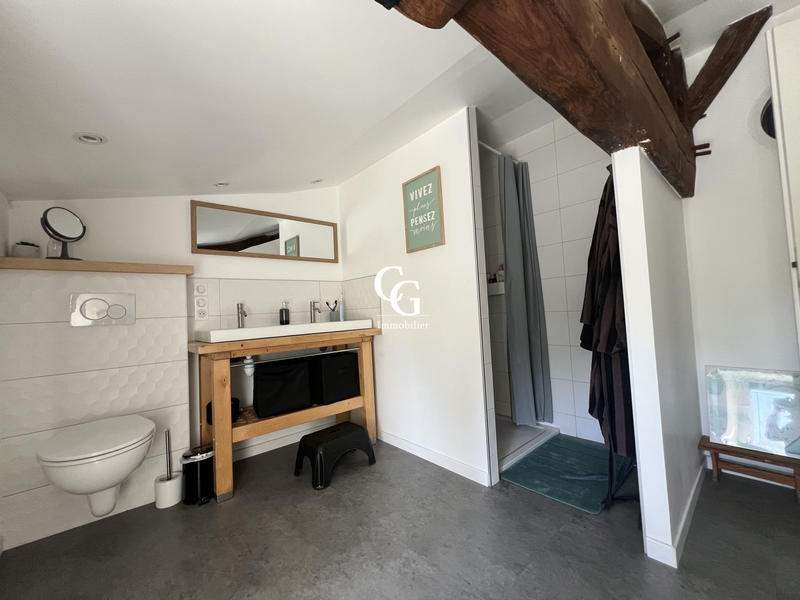 Maison ancienne - 200 m² - 8 pièces